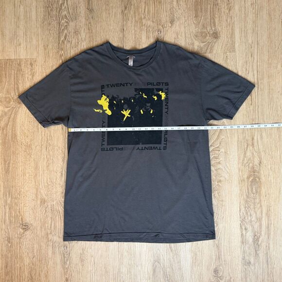 Twenty One Pilots Graphic T-Shirt Band Tee Charcoal Gray Size L Next Level - Picture 4 of 5